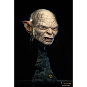 The Lord of the Rings Gollum Mask